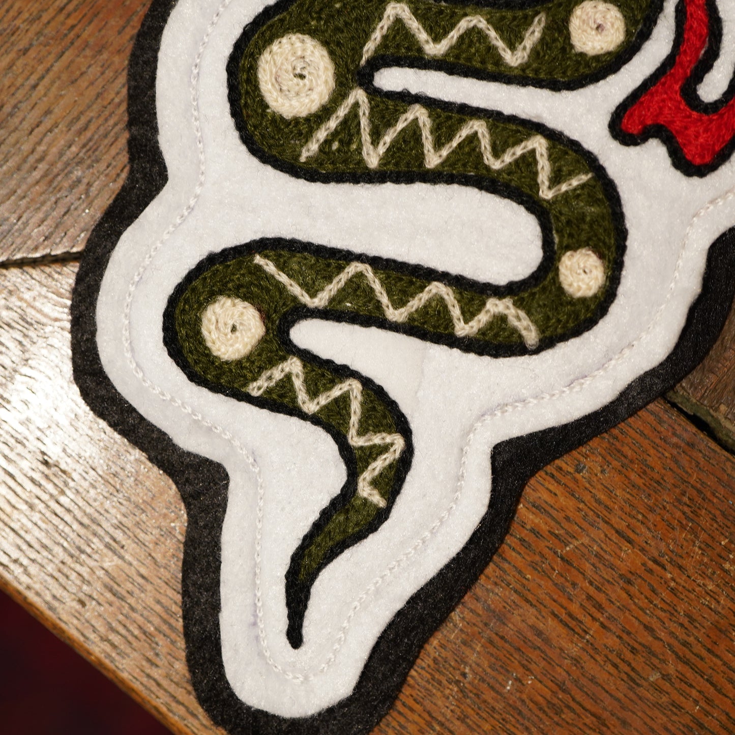SK OLDIES チェーンステッチパッチ "SNAKE"