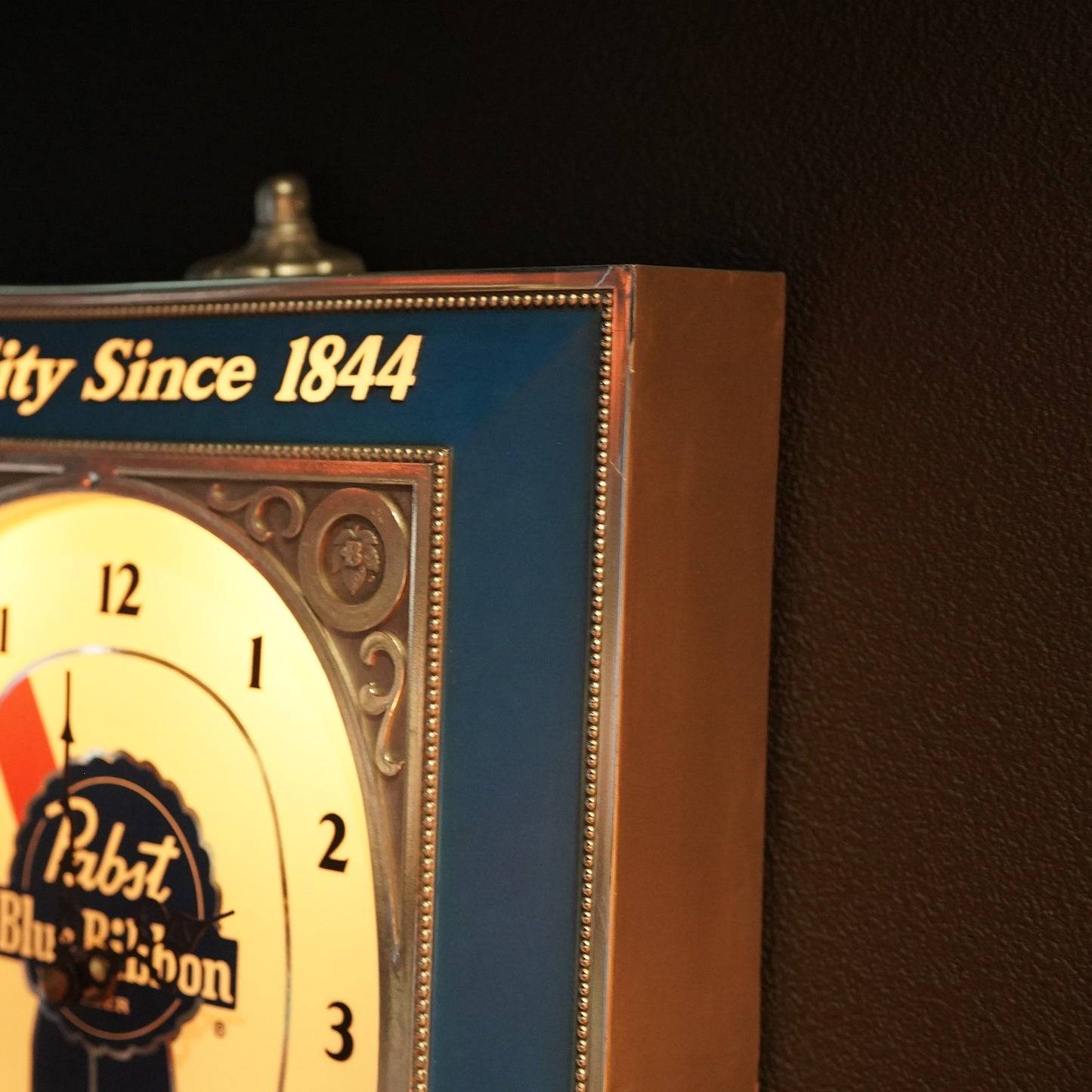 Pabst Blue Ribbon クロックライトサイン