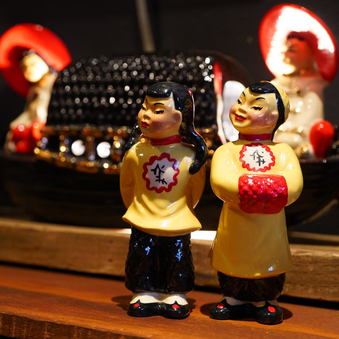 1950's Ceramic Arts Studio Mop-Pi and Smi-Li フィギュリン イエロー