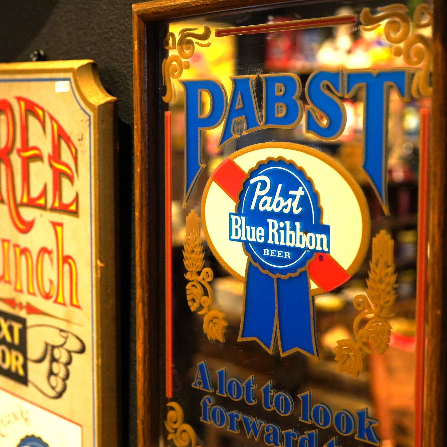 Pabst Blue Ribbon パブミラー