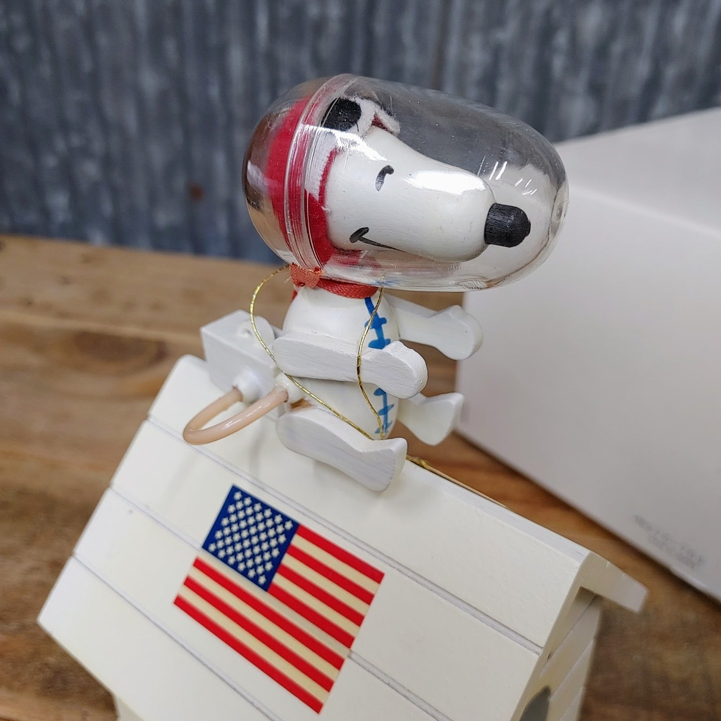 1969 Astronaut Snoopy Music Box