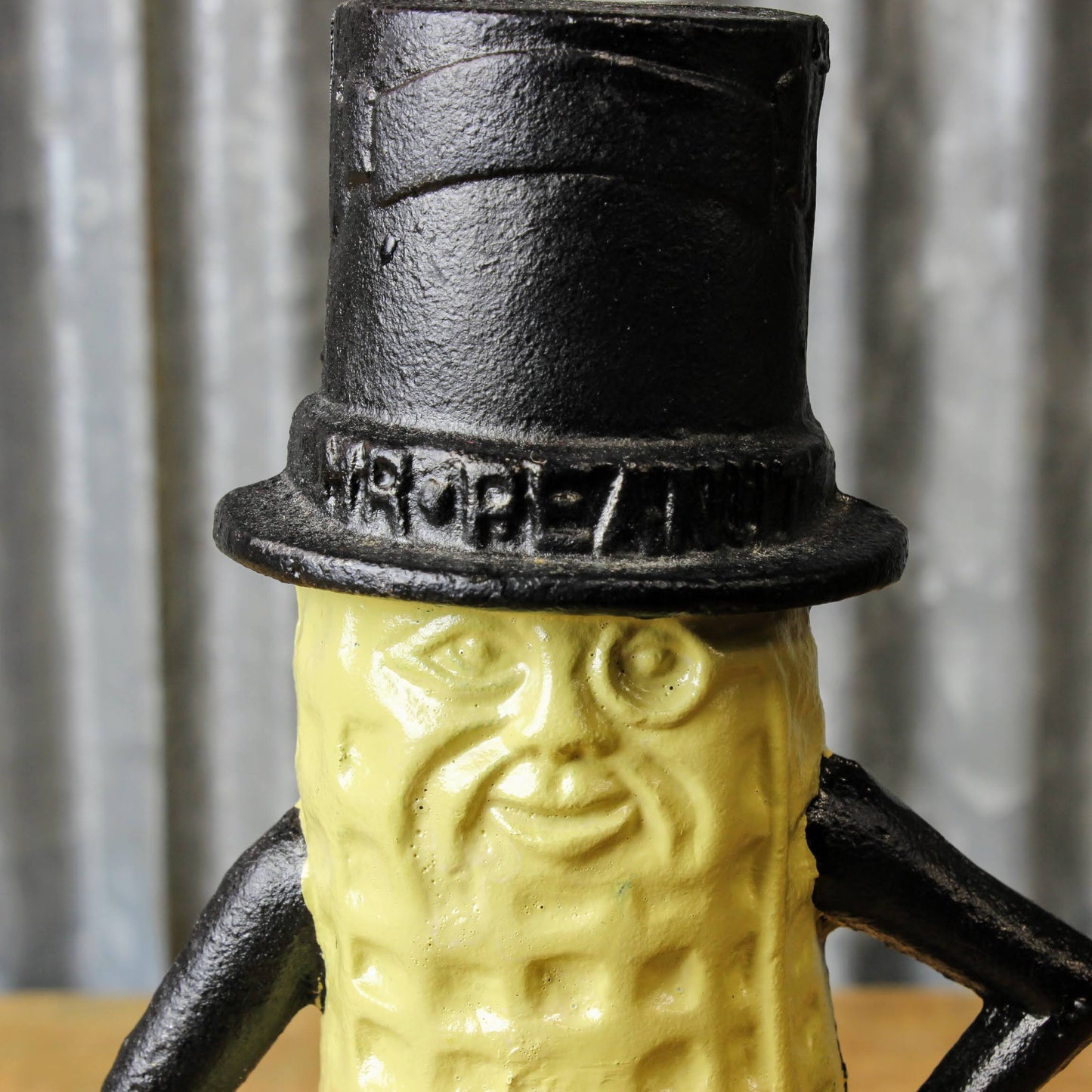 1980's Mr.Peanut アイアンコインバンク