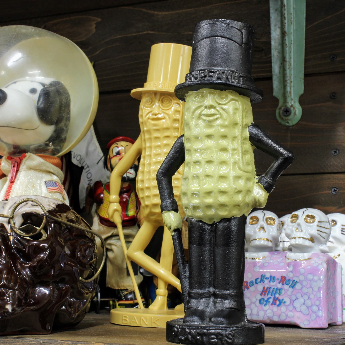 1980's Mr.Peanut アイアンコインバンク