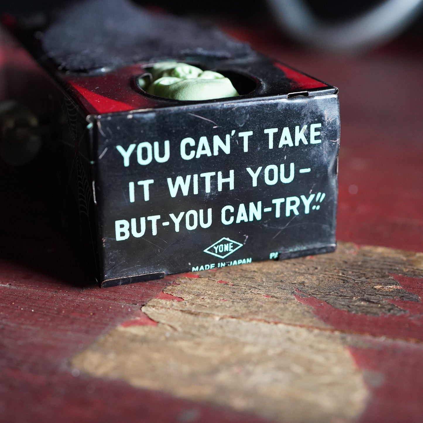 1970年代 ブリキ COFFIN BANK YONE製