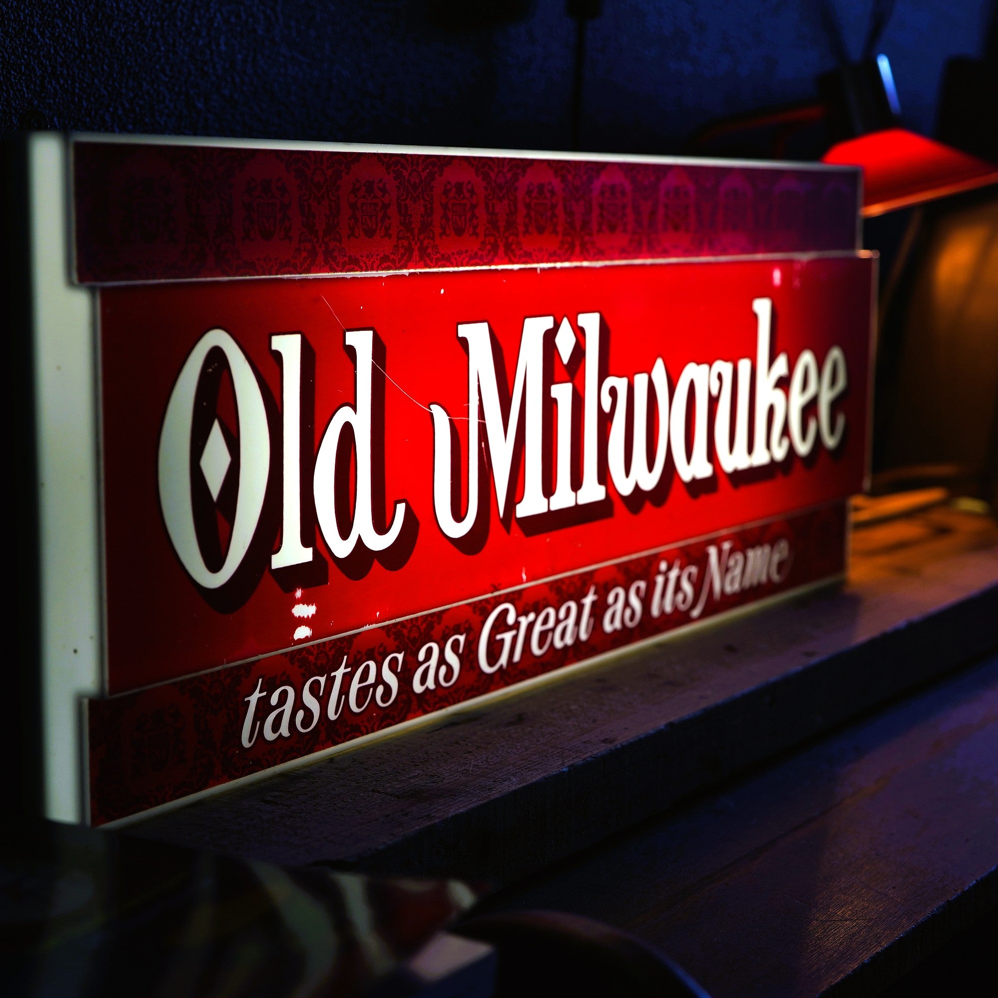 1970's Old Milwaukee ライトサイン – SK OLDIES