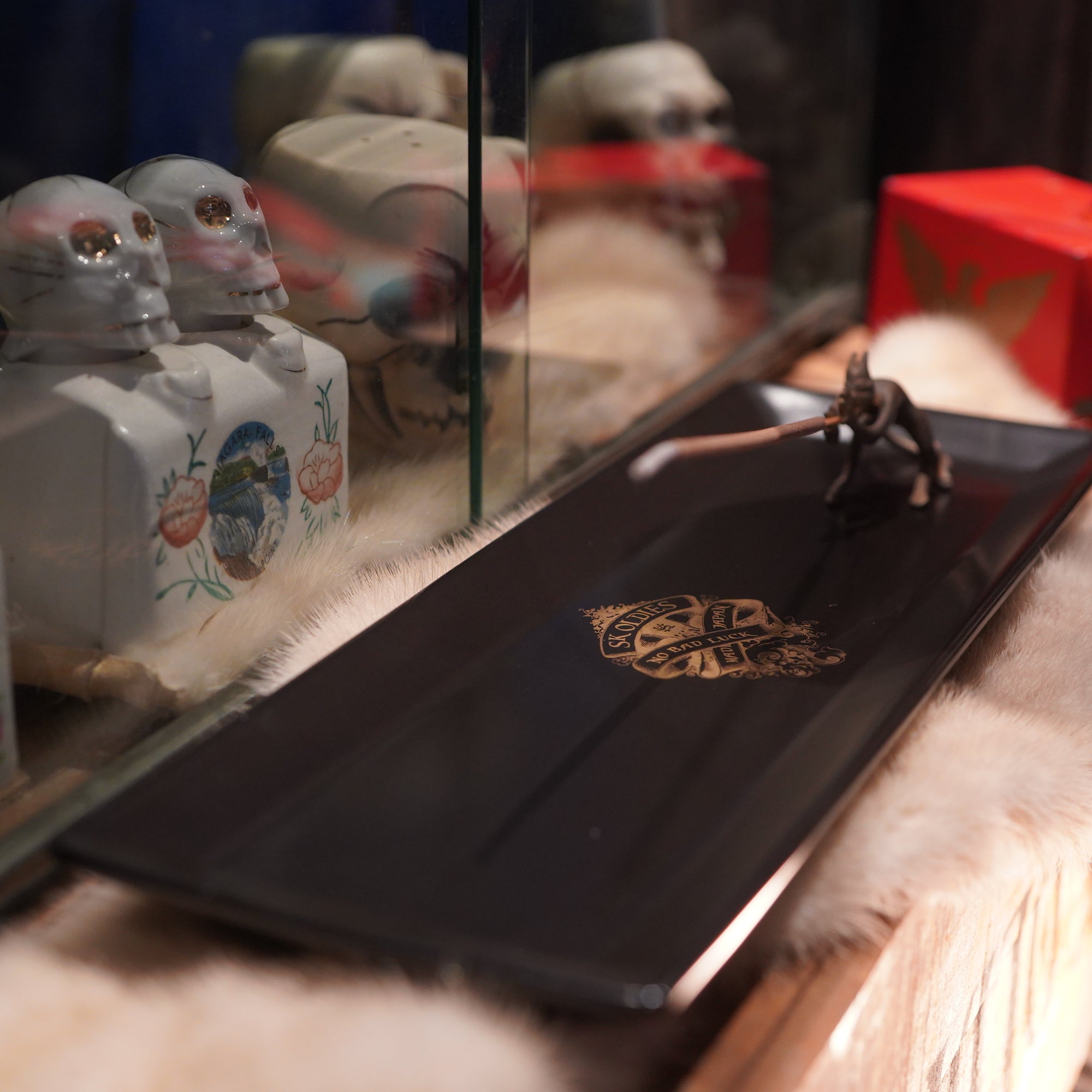 SK OLDIES Cock a Snook Devil 線香立て SK OLDIES Cock a Snook Devil 線香立て