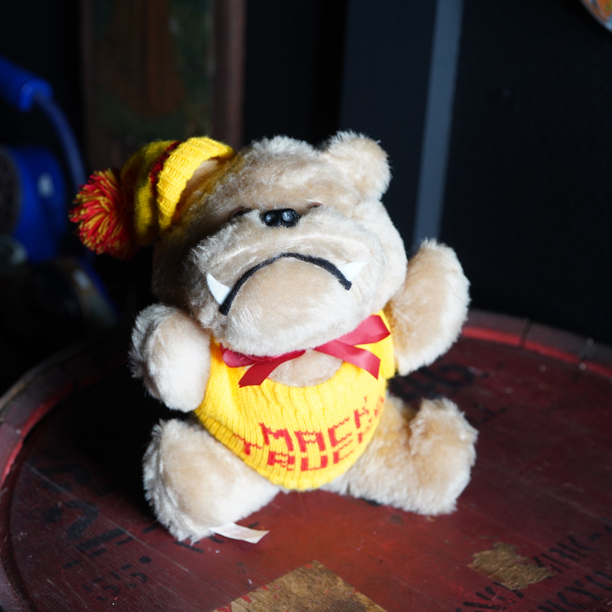 1970's Mack Truck Bulldog Plush Toy ぬいぐるみ – SK OLDIES