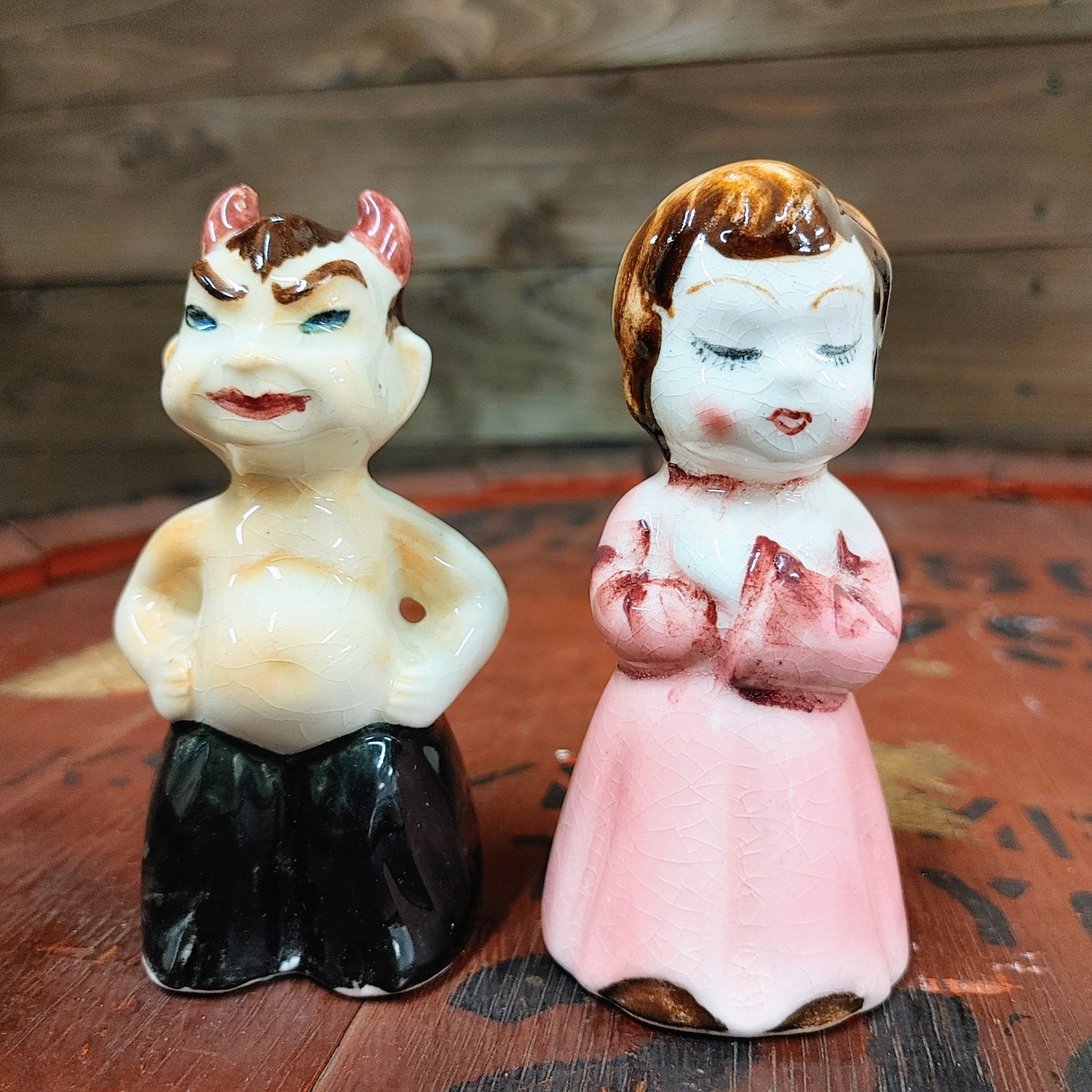 Angel and Devil Couple Salt and Pepper Shakers – SK OLDIES