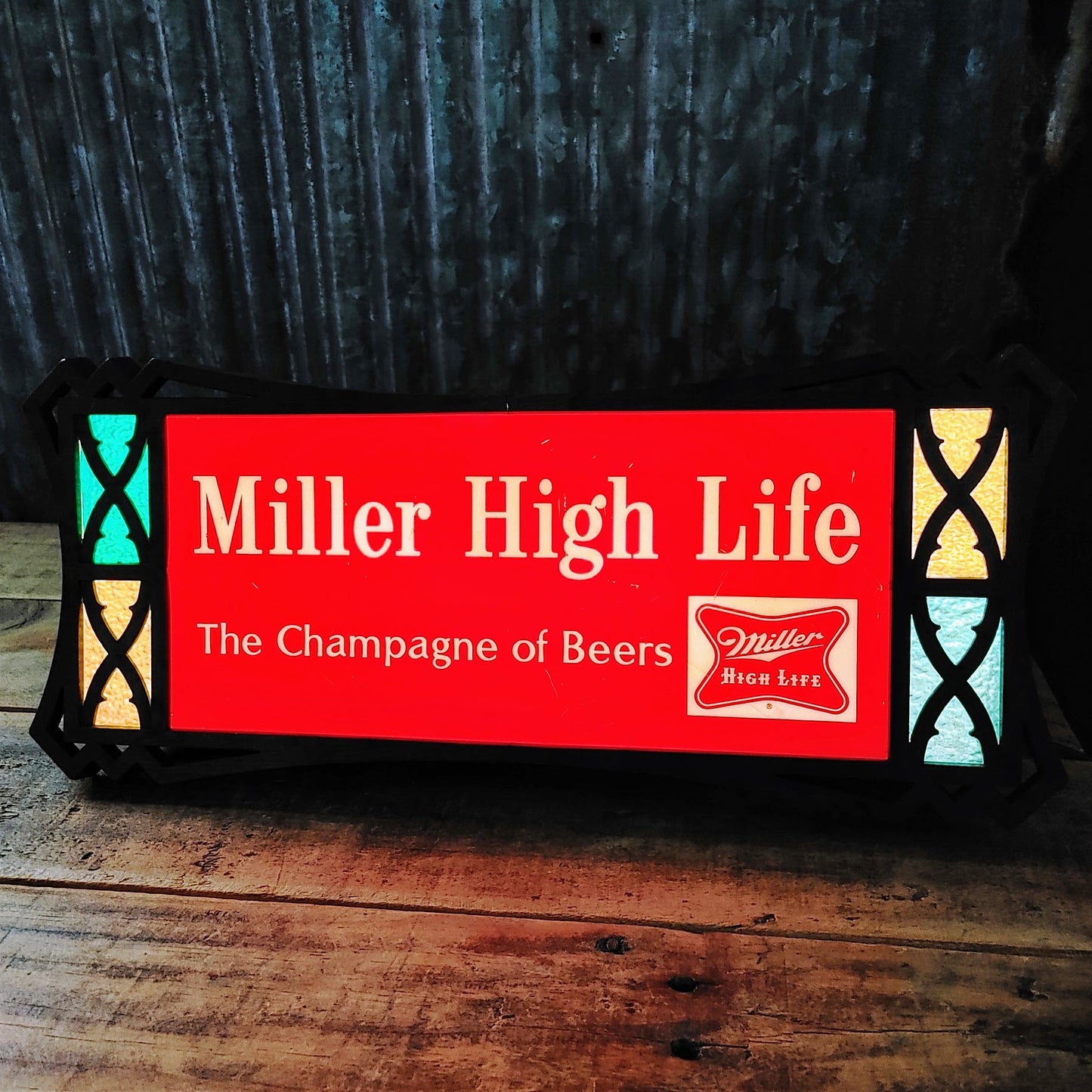 MILLER HIGH LIFE ライトサイン