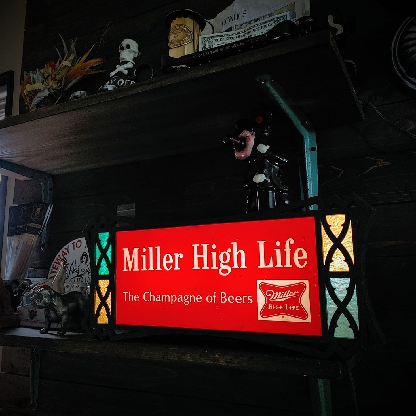 MILLER HIGH LIFE ライトサイン