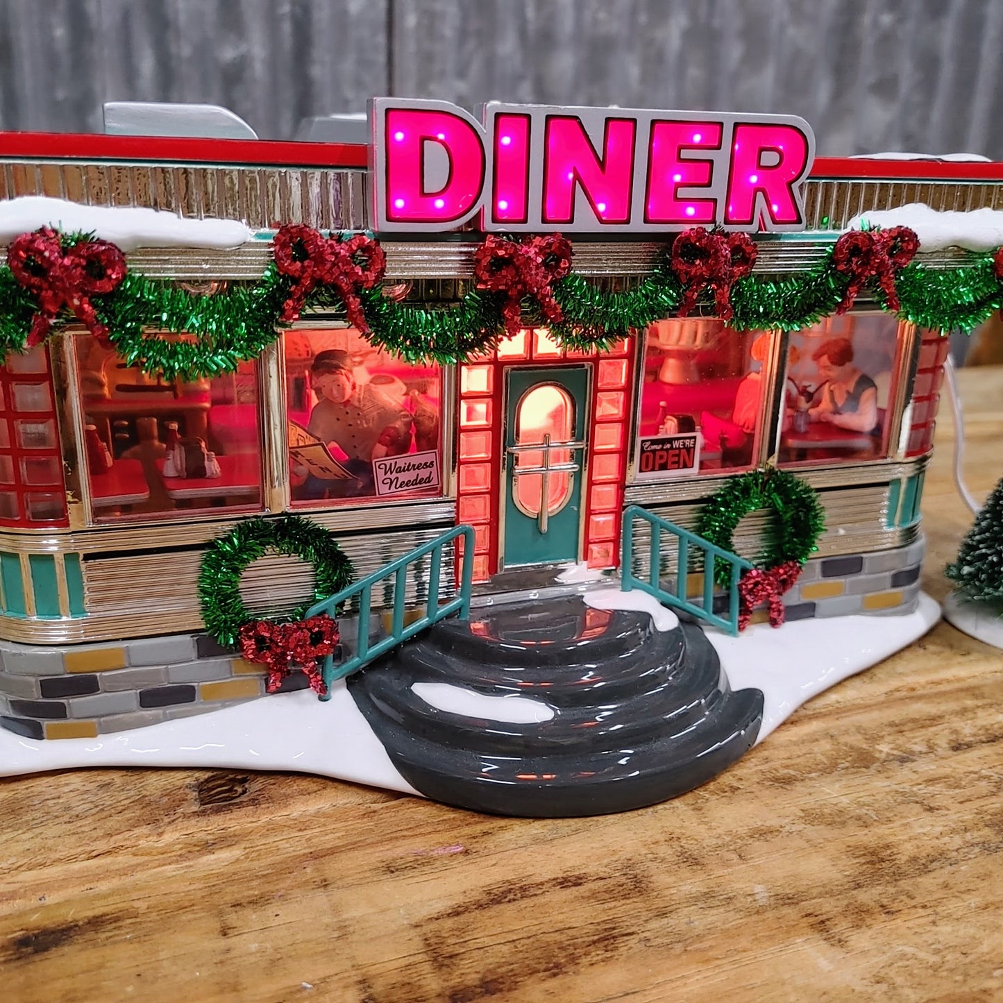 1999年製 DEPARTMENT56 Shelly's Diner ライトアップジオラマ 箱付き